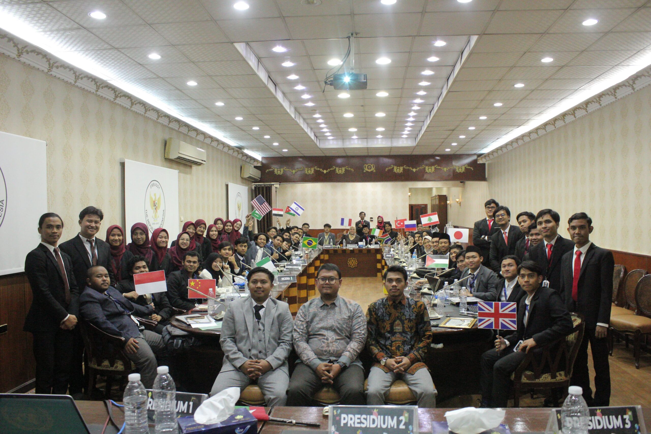 Sekolah Diplomasi MUN